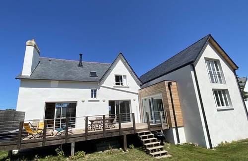 Landunvez House | Belle Maison à Proximité des Plages de la mer D'iroise