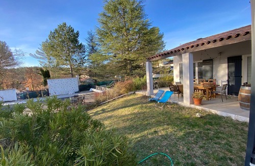 Les Michels House | Belle Maison Avec Piscine - 4 Chambres + Dépendance - 6/8 Personnes