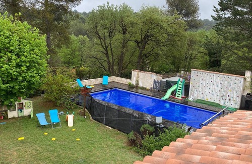 Les Michels House | Belle Maison Avec Piscine - 4 Chambres + Dépendance - 6/8 Personnes