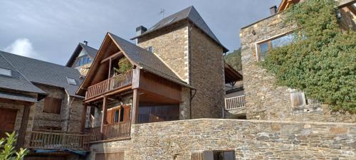 Vilamos House | Belle maison de montagne vue sur Aneto