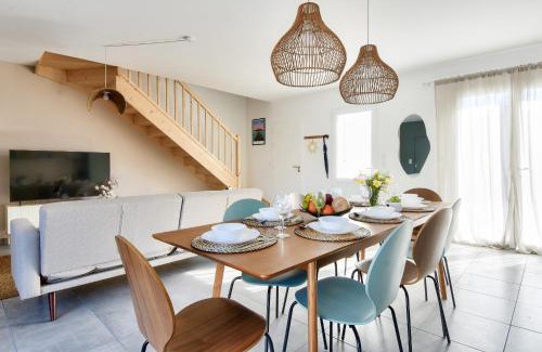 La Gueriniere House | Belle maison pour 8 - 250m de la plage - terrasse