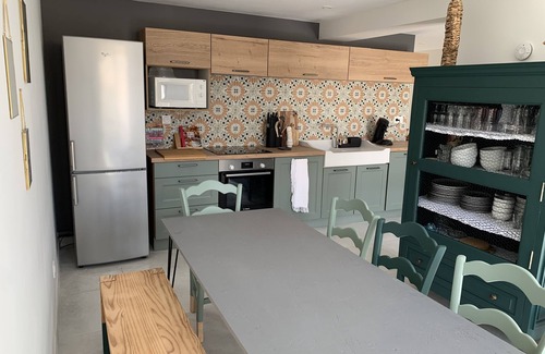 Saint-Pierre-la-Mer House | Belle Maison Rénovée à 150 m de la Plage