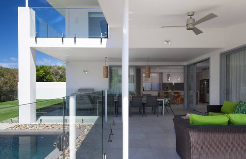 Yaroomba House | Belle Mare Holiday House