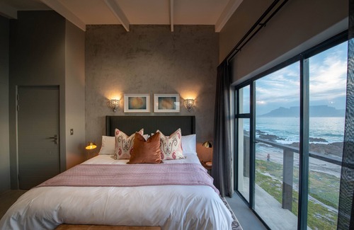 Bloubergstrand Hotel | Belle Maroc