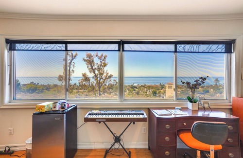 Laguna Beach House | 'Belle View' Laguna Beach Getaway w/Patio