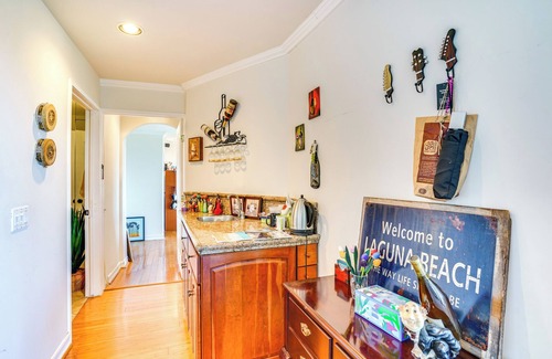 Laguna Beach House | 'Belle View' Laguna Beach Getaway w/Patio