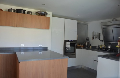 Villenave-d'Ornon Villa | Belle Villa, 4 Chambres, Grande Piscine Privée, Bordeaux-villenave, Bien Située