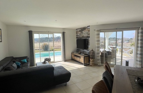 Mios House | Belle Villa de Standing