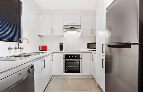 West Beach Apartment | Belle Vista apartment absolute beach front w/Free WiFi