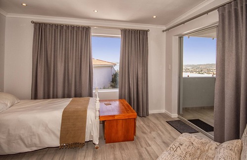 Plettenberg Bay Bed & Breakfast | Belle Vue Ridge