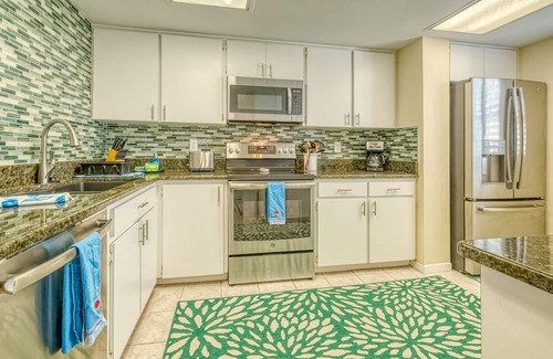 Belleair Beach Condo | Belleair Beach Beauty! Very Quiet Complex with Pool! 30 Day Minimum Stay.