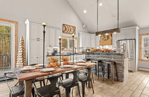 Arkville House | Belleayre Mountain House Fall Specials