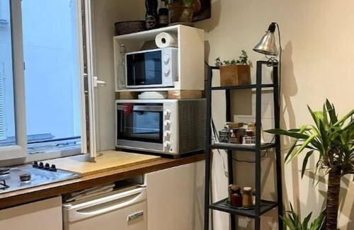 Combat Apartment | Belleville-buttes Chaumont, Confort & Lumineux !