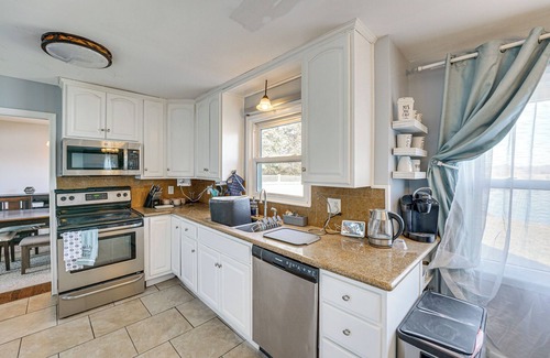 Belleville House | Belleville Lake House w/Fire Pit & Patio!