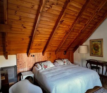 Llao Llao Bed & Breakfast | Bellevue