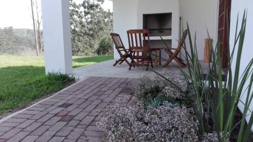 Hibiscus Coast Ski Chalet | Bellevue Guest Lodge