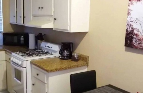 Midtown Condo | Bellevue J · Joyful & Cozy Apartment in Midtown Tucson!