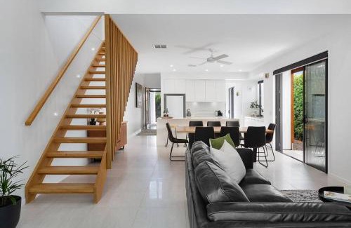 Coolum Beach House | Bellevue on Sunrise - pets by approval