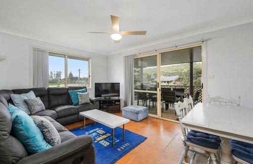 Crescent Head House | Bellhaven 1, 17 Willow Street