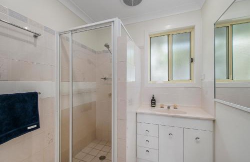 Crescent Head House | Bellhaven 2, 17 Willow Street