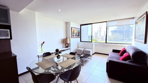 Puerto Santa Ana Apartment | Bellini 3, Puerto Santa Ana, Suite Ejecutiva con vista, lavadora, secadora, wiffi