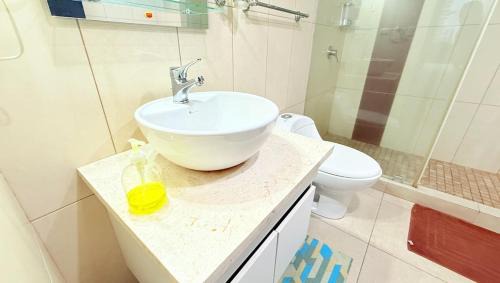 Puerto Santa Ana Apartment | Bellini 3 suite de lujo, piso 5, piscina, gym, wiffi, 1 parqueadero