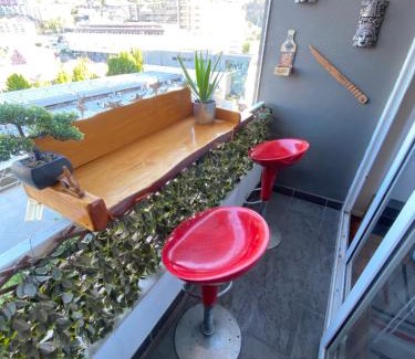 Vina del Mar Apartment | Bello Dpto central a pasos de la Quinta Vergara, Mall, Plaza de Viña, con estacionamiento, ideal para recorrer la ciudad caminando relajado