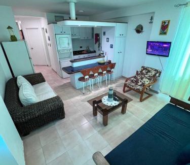 Tucacas Apartment | Bello Flat Duplex full equipo con acceso a la playa