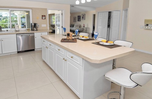 Fort Myers Villa | Belloccia with pool /spa best boating location