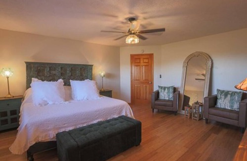 Sevierville Villa | Bells With a View