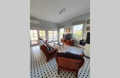 Wentworth House | Bellview Holiday House