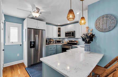 Wall House | Belmar Bliss - Beach House Getaway