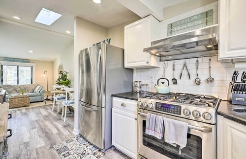 Lake Como Cottage | Belmar Cottage w/Deck & Fire Pit!