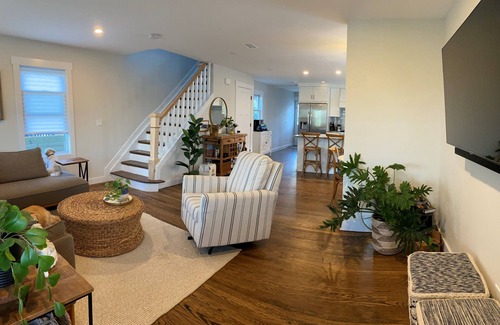 Belmar House | Belmar in July! Best location, short walk to beach, shopping and restaurants!