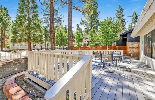 Big Bear City Cabin | Belmont Pines Cottage #2382