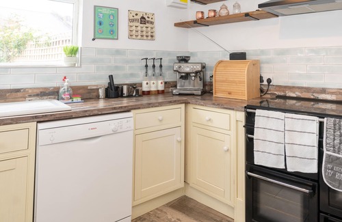 Hele House | Belmont Villa