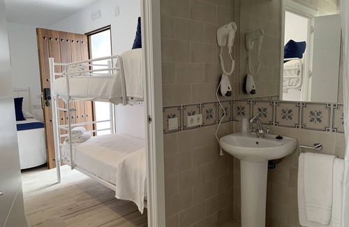 La Catedral House | Belmonte Rooms