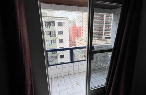 Vila Assuncao Apartment | Belo apartamento à 50m da Praia com Wi-Fi gratuito