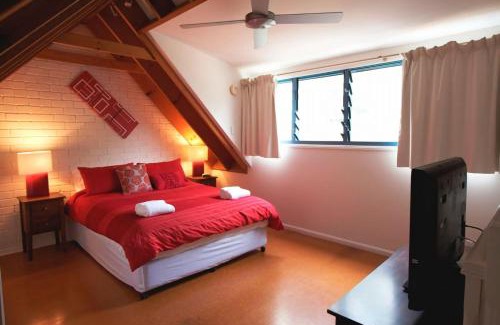 Belongil House | Belongil Beach Apartment - 3 - 41 Childe St