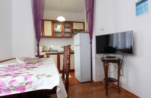 Rovinj Apartment | BELSA One-Bedroom Apartment 1