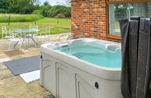 Writtle House | Belt Annexe