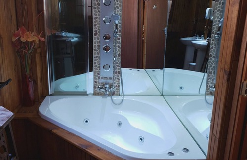Upington Bed & Breakfast | Belurana Collection River Manor