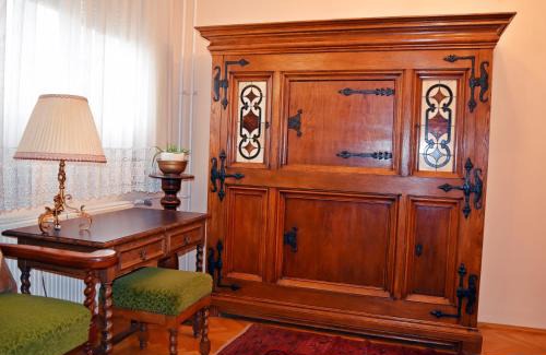 Szombathely Apartment | Belvárosi Classic Apartman 85 square meters
