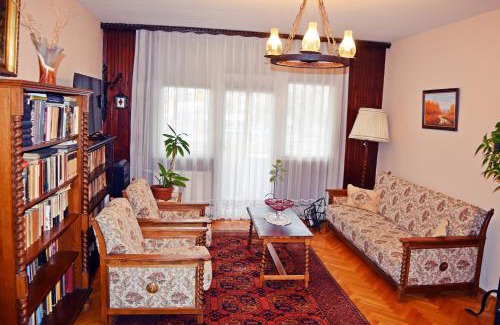 Szombathely Apartment | Belvárosi Classic Apartman 85 square meters