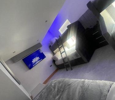 Liverpool City Centre Apartment | Belvedere Aparthotel - 83 Mount Pleasant