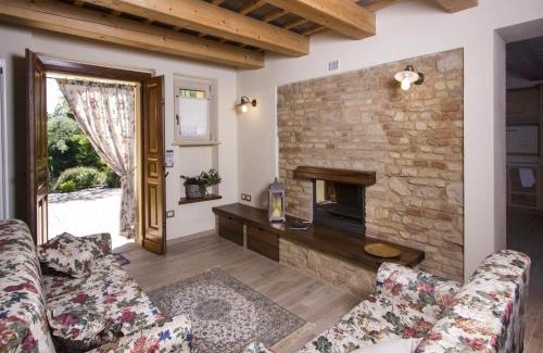 Fano House | Belvilla by OYO Villa Vanessa Coccinella