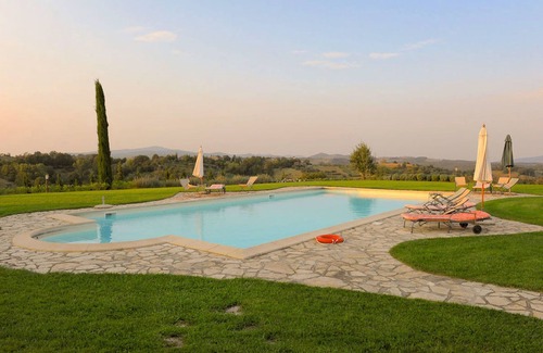 Parrano Villa | Belvilla by OYO Vocabolo RondÃ³ 12 p