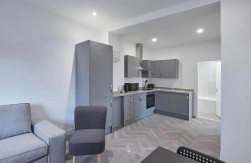 Crewe Apartment | Belvilla Crewe City Centre Hotel | Standard Double