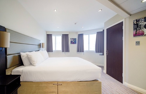 Newport Hotel | Belvilla Newport City Centre Hotel - Lifestyle