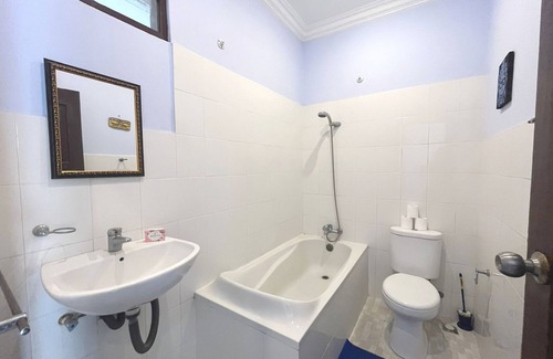Dyanapura Hotel | Belvilla Pleasant Seaside Lovina Beach